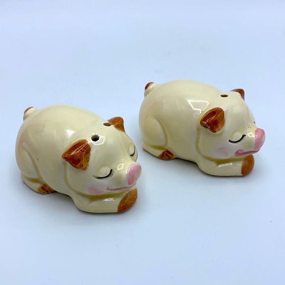 Vintage PIGS Salt & Pepper Shakers - MADE in JAPAN - Picture 4 of 7